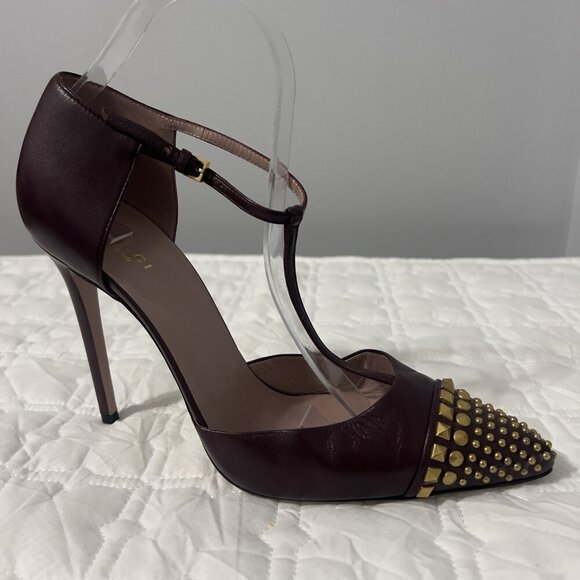 Gucci Coline Studded T-Strap Pumps Burgundy Gold Spikes Leather 40.5 Italy - Picture 3 of 15